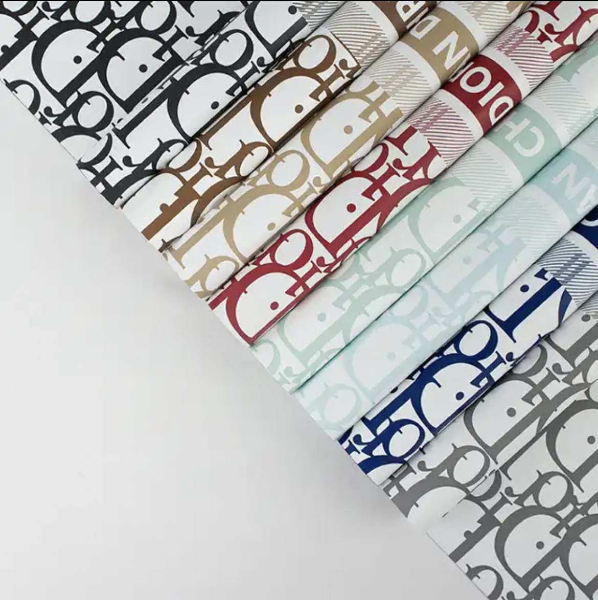 Papel de regalo floral de lujo
