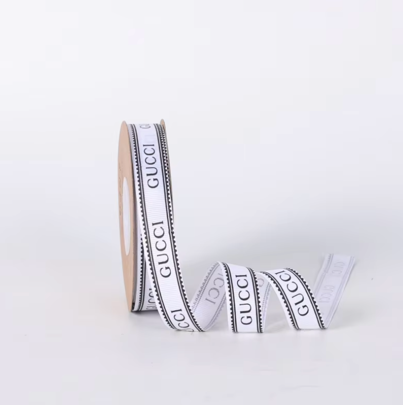 Cinta floral elegante
